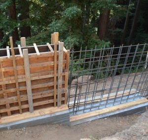 Medium Height Retaining Wall